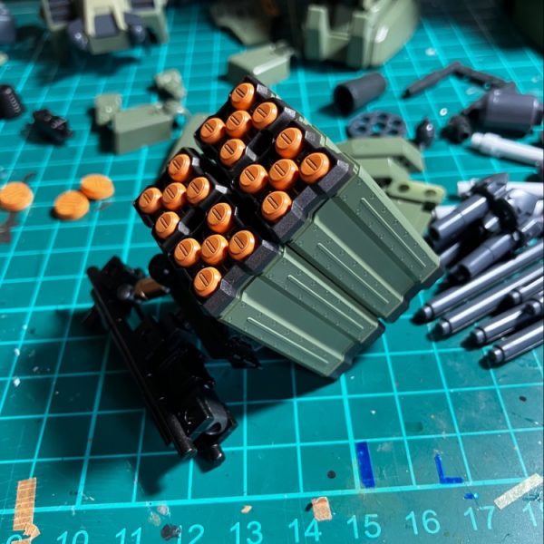 パーフェクトガンダム　武装制作中