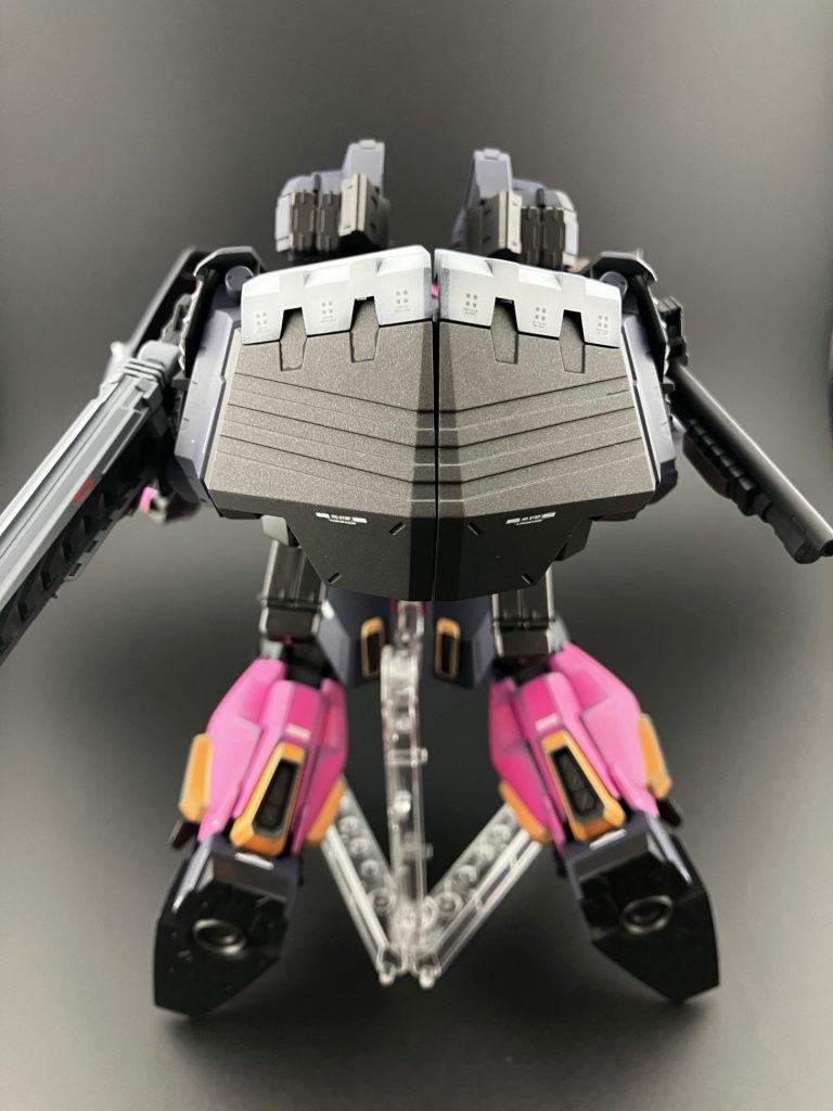んー硬そう