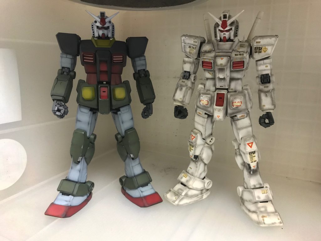 　基本塗装完了😃過去作と比較😃