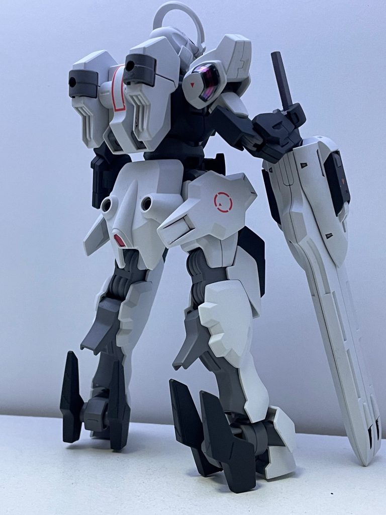リア側ガーディアンも部分塗装してます。