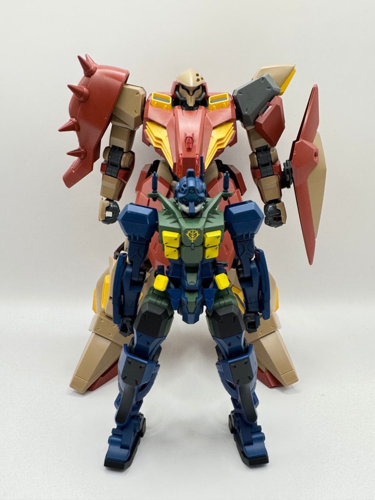ゲルググとメッサーを前後に並べて