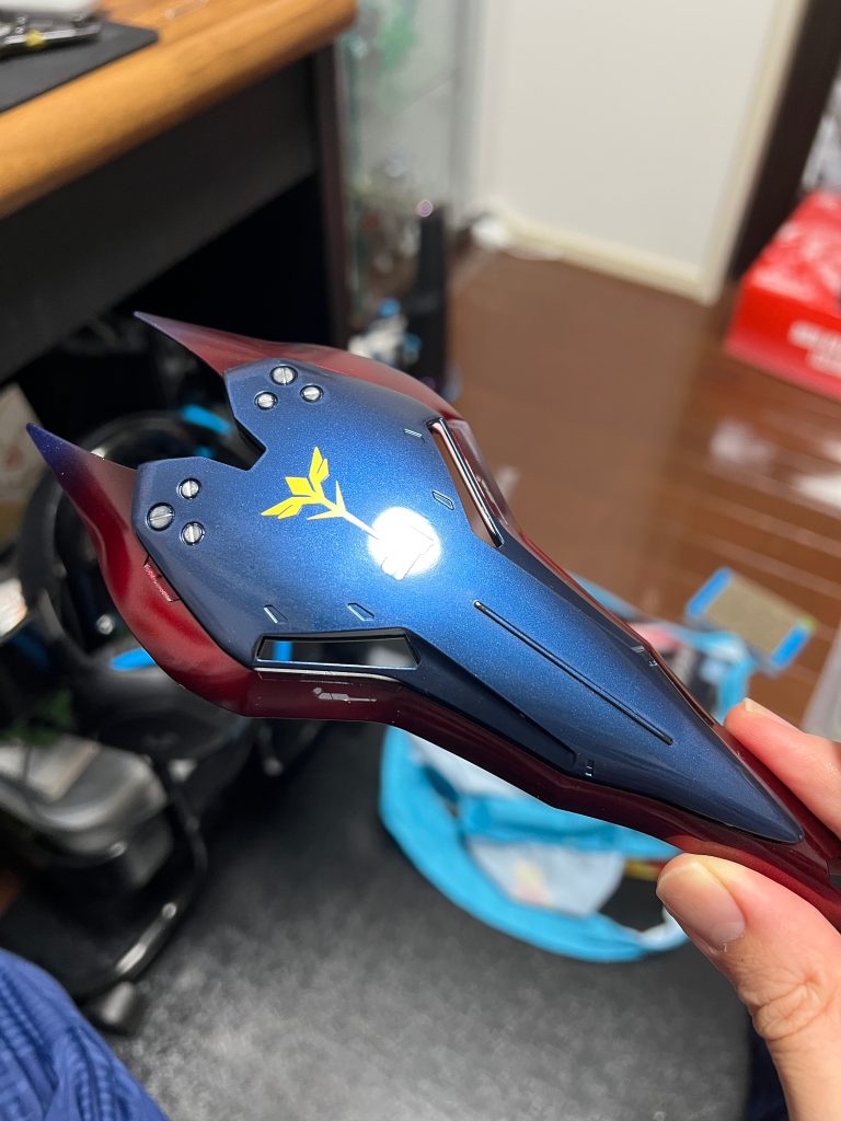 全体をコンパウンドで磨きつつ、完成させました。キャンディ塗装は乾燥時間が非常に大事で、せっかちな自分とはつくづく相性が悪いと感じました