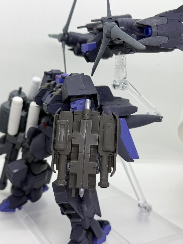 重装高機動型機体「クロガネ」–6枚目/制作者：ROBOM