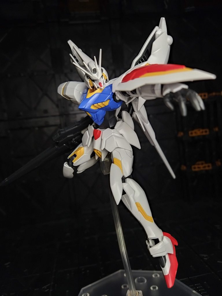 ガンダムレギルス–3枚目/制作者：シロウズ