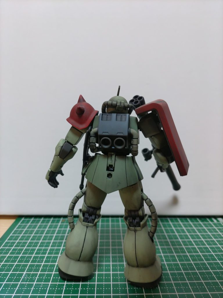 後ろ