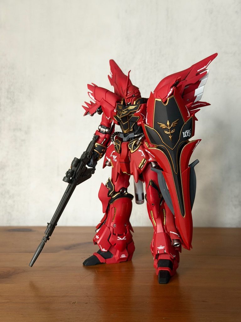 RG 1/144 シナンジュ Sinanju–2枚目/制作者：Mreh