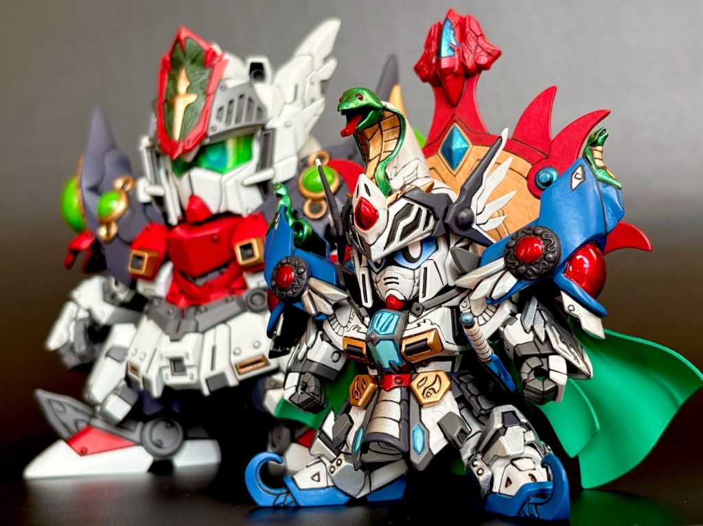 【 転界騎士ビシュヌガンダム 】アルビオン出身を名乗る記憶喪失の騎士。真聖機兵の戦いから３年後のダバード国に突如現れ、異国の武術でネオジオンと戦う。