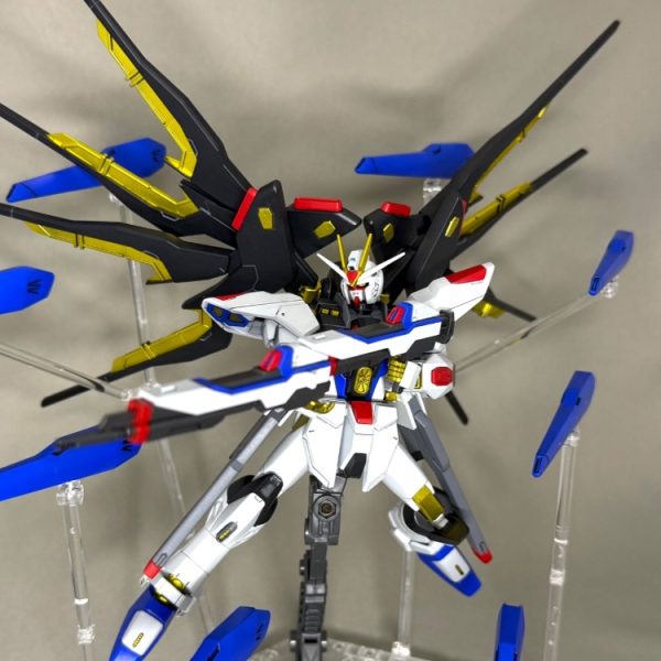 HGCE ストライクフリーダムガンダム