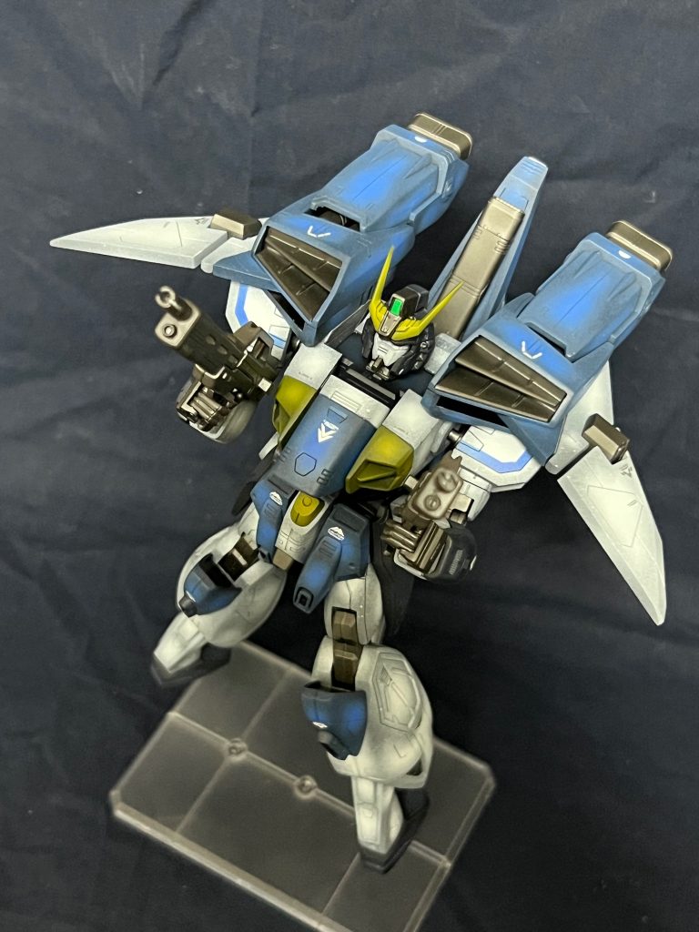 やっぱりバスターライフル二丁持ち。
