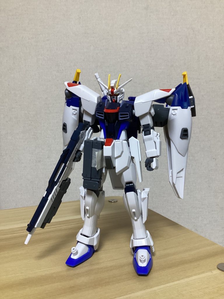 サブアームを仮止めした状態