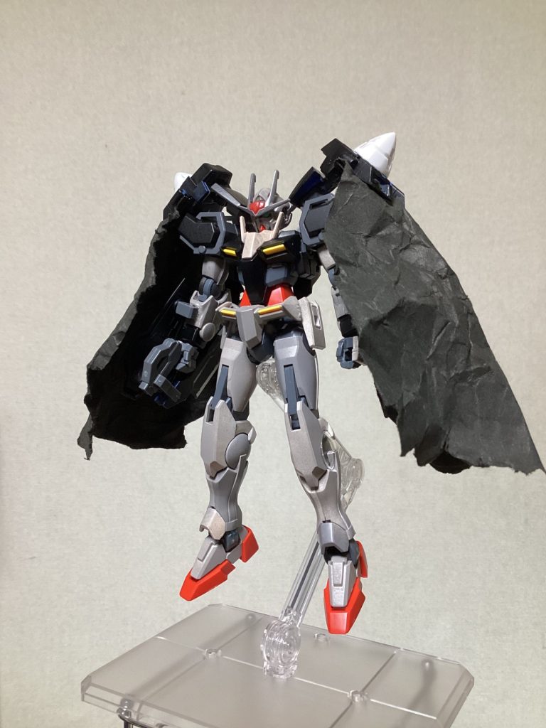 GN-0000P ダブルオーファンタズマ肩部をストライク、フロントアーマーとツインドライブはダブルオーダイバーの物に変更してあります。