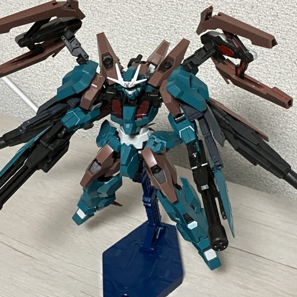 2機合体＋重武装の機体を作ろうとしています。完成未定。（3枚目）