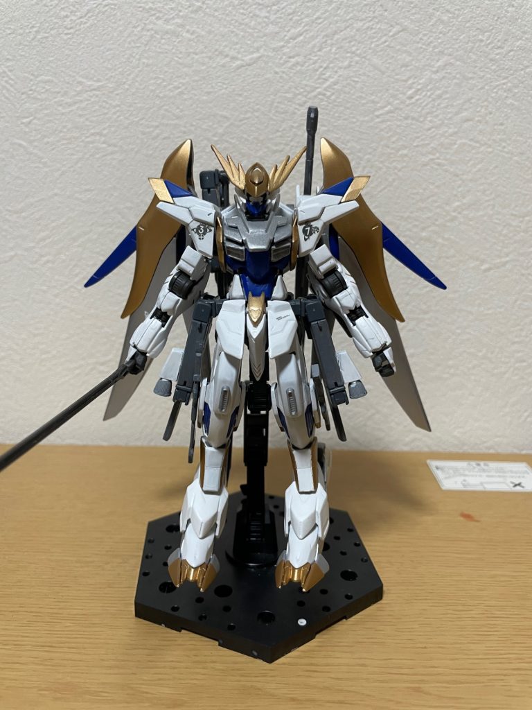 ガンダムフレーム37番目の機体、ガンダムフェネクス–2枚目/制作者：NepuMar.2