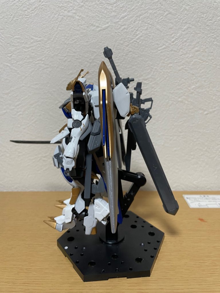 ガンダムフレーム37番目の機体、ガンダムフェネクス–3枚目/制作者：NepuMar.2