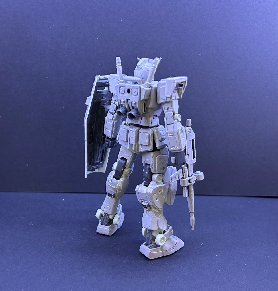 ついでに右腕も少しアーマーっぽくしたりディテール変えました。