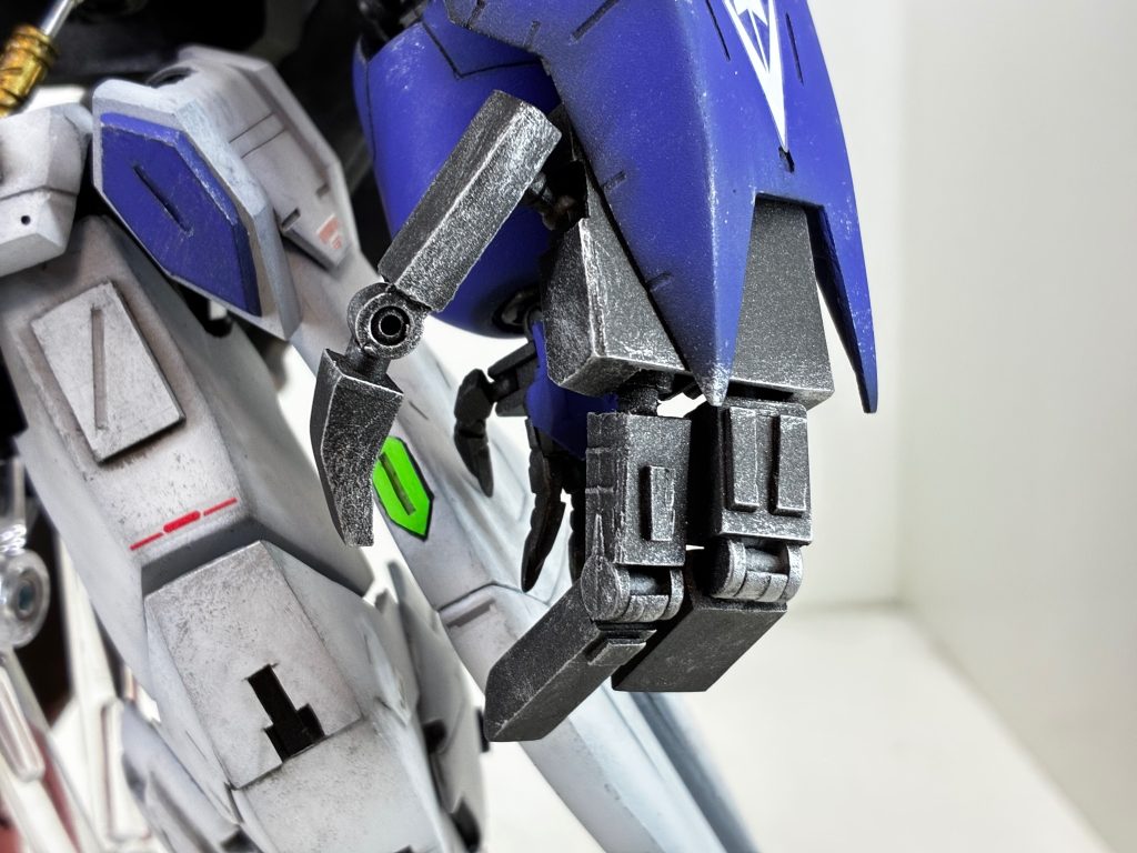 大型アーマーも動きます