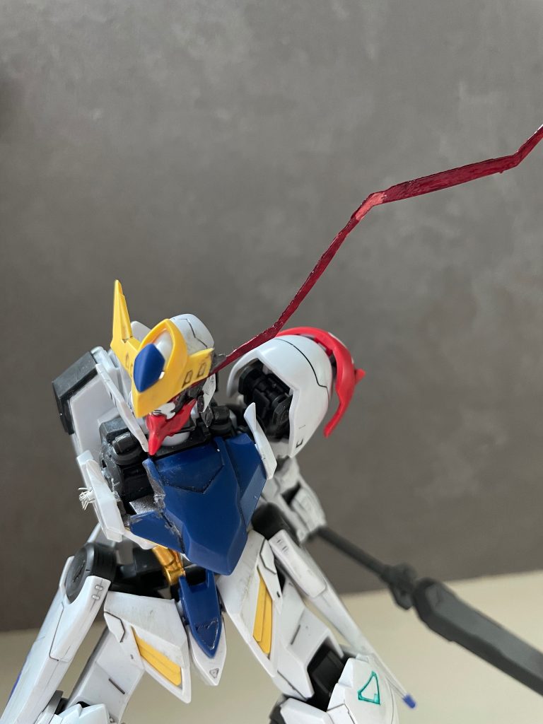 ウェザリング前のしか写真撮ってなかったんですけどクリアファイルから作った自作の眼光エフェクトもあります!