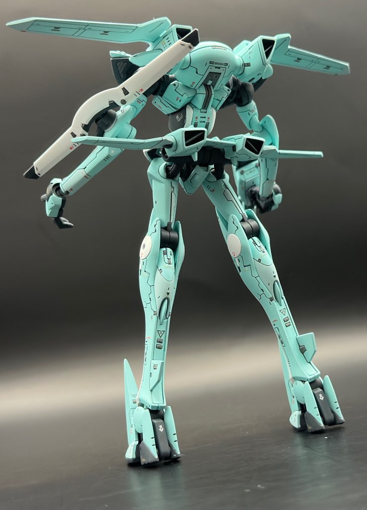 背面