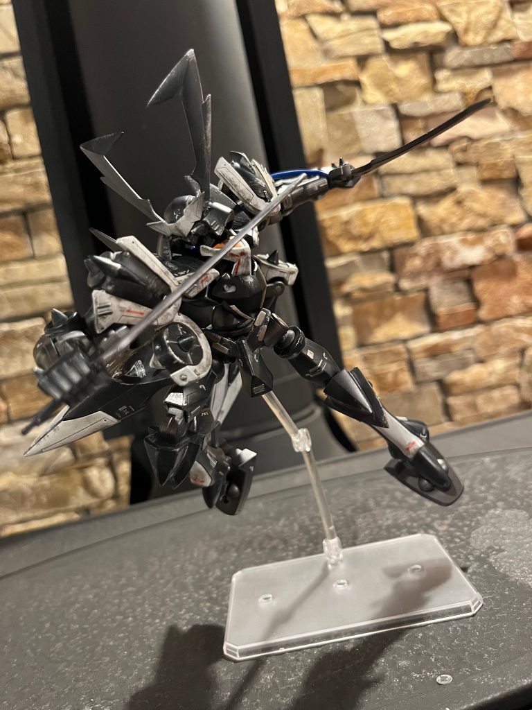 お次はダブルオーに斬りかかるようなポージング！！ この死闘はほんとにみててハラハラしました゜(´∩ ̫ ∩｀)゜。