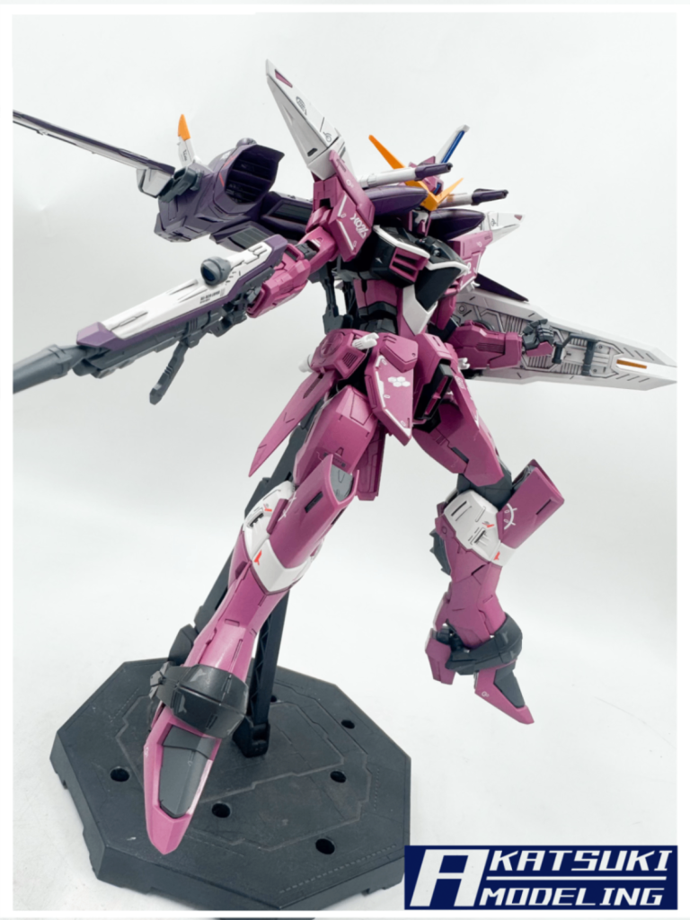 MG 1/100 ZGMF-X09A ジャスティスガンダム–2枚目/制作者：アカツキモデリング