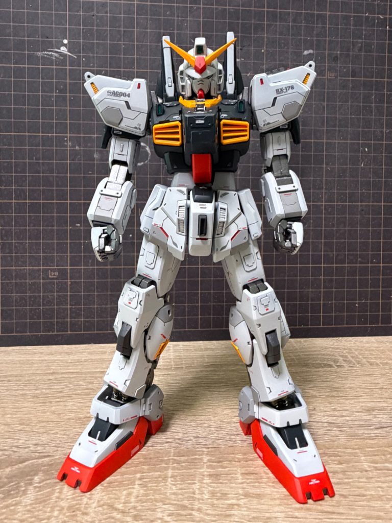 とにかく顔をカッコよく‼️を意識して製作致しました。そんな感じです。写真の撮り方を勉強したいです、、、ご覧いただきありがとうございました。よろしければ皆様のコメントお待ちしてます👍&nbsp;
