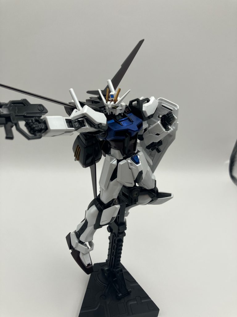 HGCE 1/144 エールストライクガンダム