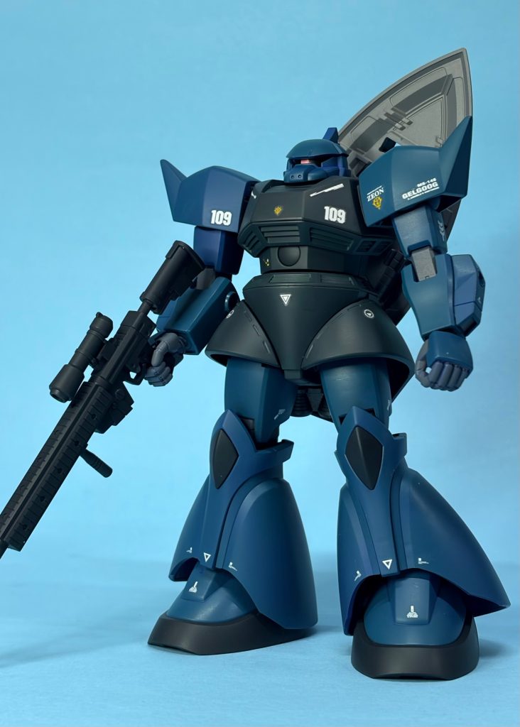 HG &nbsp;ガトー専用ゲルググをシャリア・ブル専用カラーに全塗装しました。配色やデカールの位置等はガトー機をリスペクト。&nbsp;