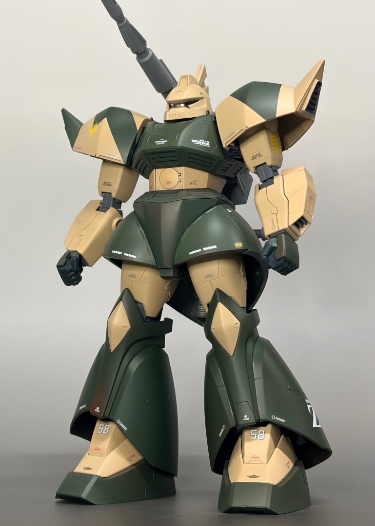 MG ゲルググキャノンをエース部隊カラーに全塗装。旧キットを参考にスプリンター迷彩に挑戦しました。