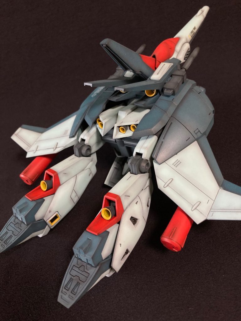 アス「中尉、BWSの換装終わりました。また戦闘が始まる前に試運転してみて下さい」ケーラ「機動性が高そうな形態ね！スタンバイOK！リ・ガズィ行きます！」
