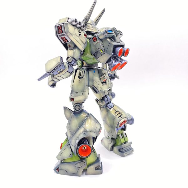 いろいろバタバタで時間掛かってしまいましたが(^◇^;)ようやくデカール作業に入れます（5枚目）