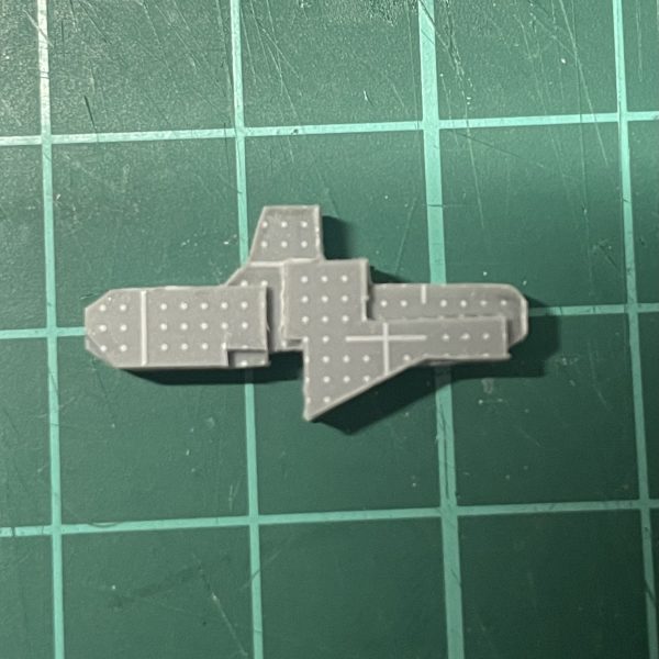 主武装のチェーンライフル作りました。これ実体弾だと思うのですがマガジンどこなんでしょうか？そもそもチェーンライフルって何なんでしょうか？ついでにドーバーガンのドーバーって何なんでしょうか？wikiは俺に何も言ってはくれない、、、教えてくれ！五飛！（3枚目）