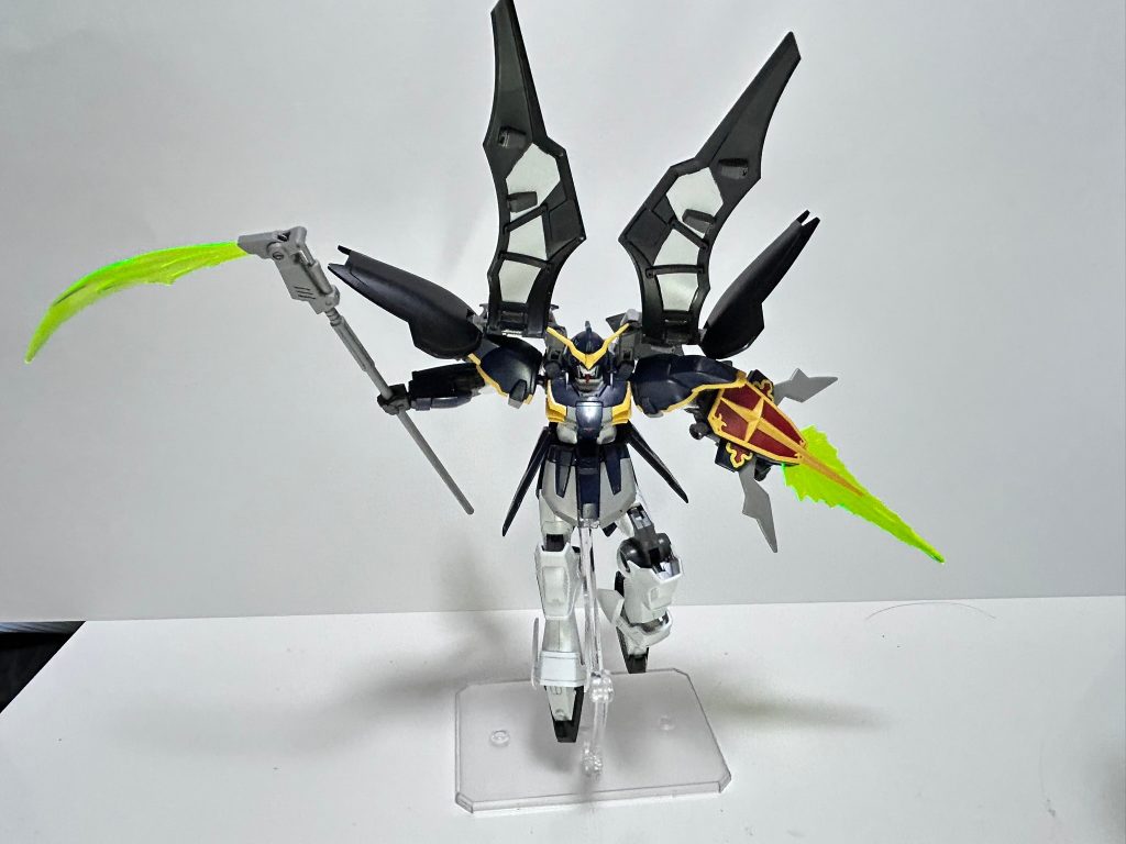 本隊がゴテゴテしてるので武器はシンプルめに。元々のデザインの完成度が高い・・・！