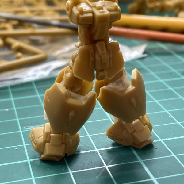 完成までいけるか微妙なのですが、ガンダムX30周年なので挑戦してみようと思います。とりあえず顔を試作と、体をミキシング。細かいディテールはあまり拘らずにおおらかな気持ちで進めようと思います。クゥエルと同時進行なので気が向いた時にやりたい方を進めていく感じでいこうと思います。（2枚目）