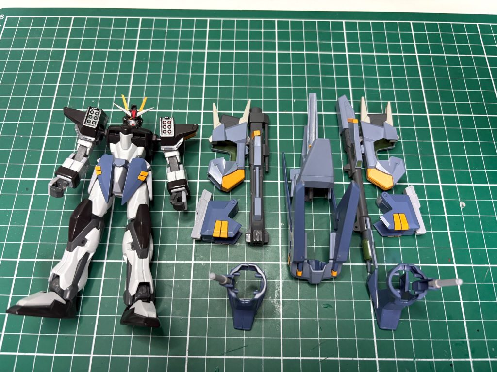 接着はしてなかったので一応装甲パージ形態も当時は考えていたはずです。