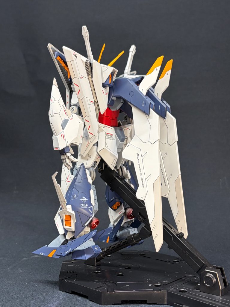HGUCクスィーガンダム  全塗装–4枚目/制作者：とも