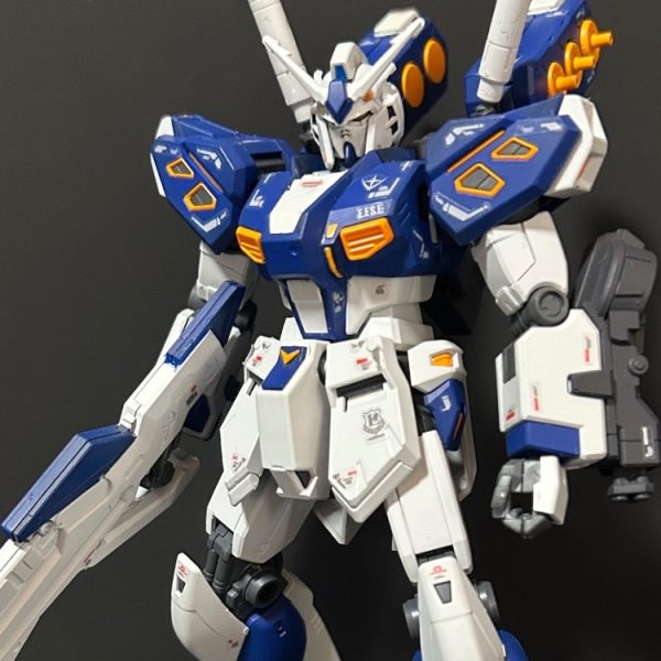 量産型νガンダム　正式配備カラー