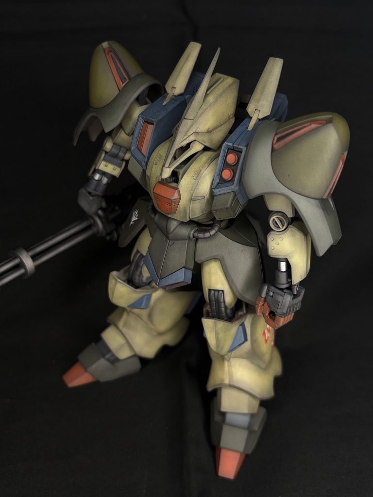 HGガルスJ 『Zeon Alive!』–3枚目/制作者：陸ガメのリク