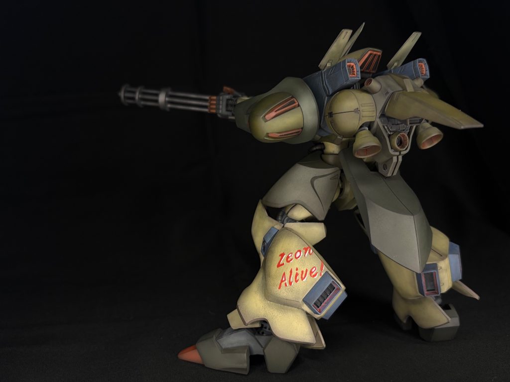 HGガルスJ 『Zeon Alive!』–5枚目/制作者：陸ガメのリク