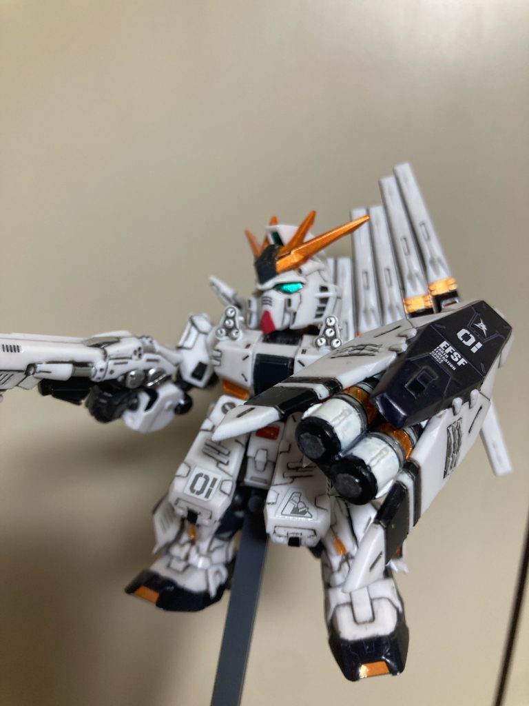 サザビー＆νガンダムHWS–2枚目/制作者：マーベラスサンデー