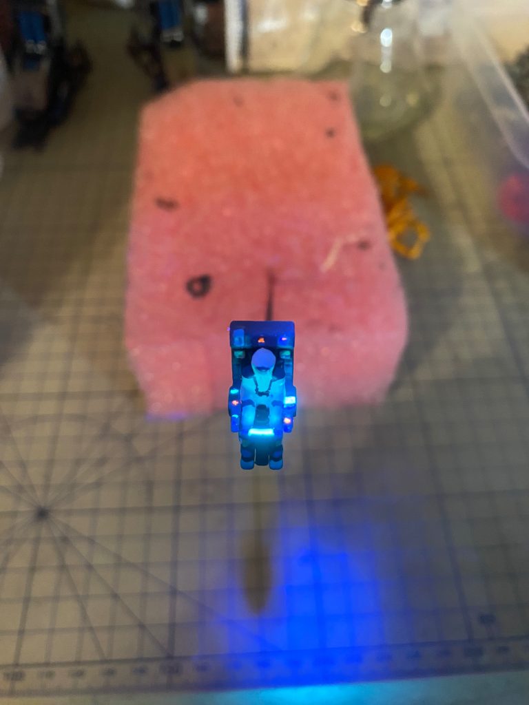 Flourescent marker applied for glowing cockpit details! 😉