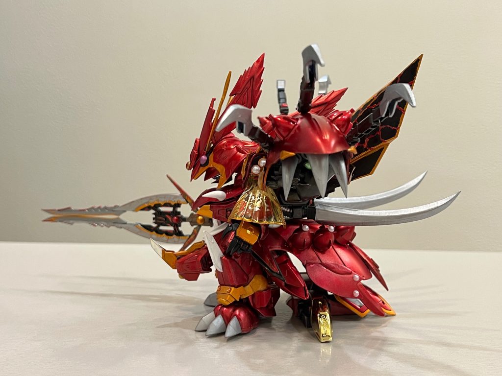SD、HG、MGなど、多くの残存パーツを活用しています。