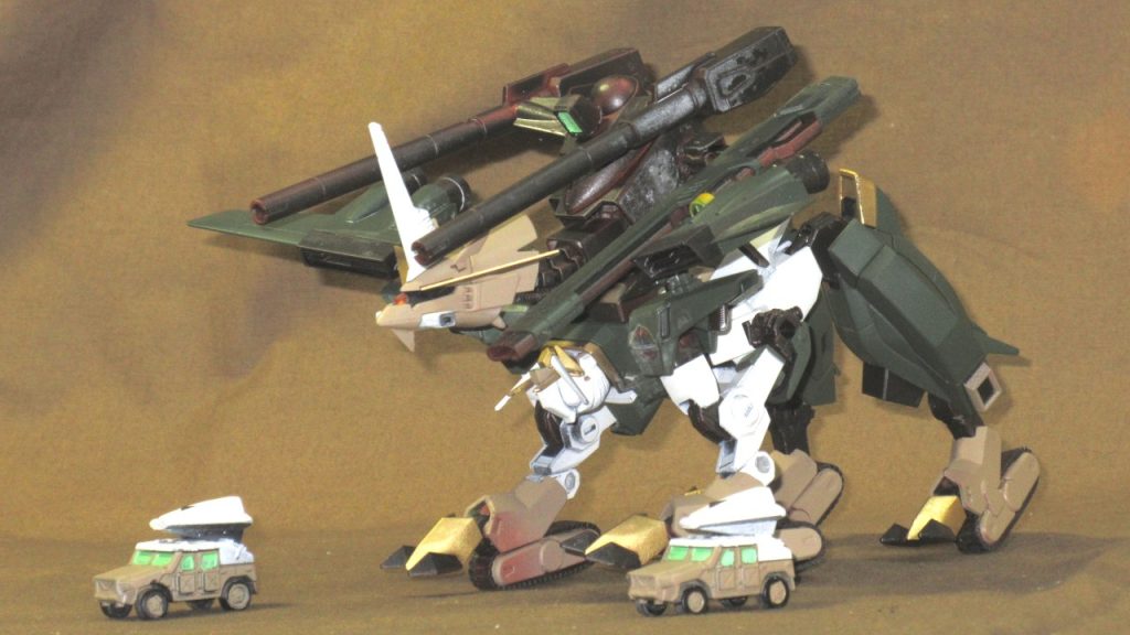 GDU-X11 レギオン地対地突撃ビーム機動砲　レジェンドアース本体から遠隔操作され、スラスターによる大ジャンプや二門のビーム砲で戦闘をサポートする他、歩兵の代替として戦場の制圧を行う。　サイドアーマーのドラグーンのフィン部分を切り詰め、「30MM オプションパーツセット24(マルチオブジェクト1)」の軽装甲車のルーフに固定。