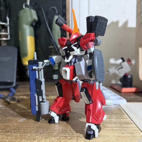 &nbsp;#バーザム制作記本日は2連装ビームガン製作しました。材料は何かのシールド、プラ棒、EGガンダムのビームライフル2個をミキシング。腕との接続はネオジムを使いました。&nbsp;（3枚目）