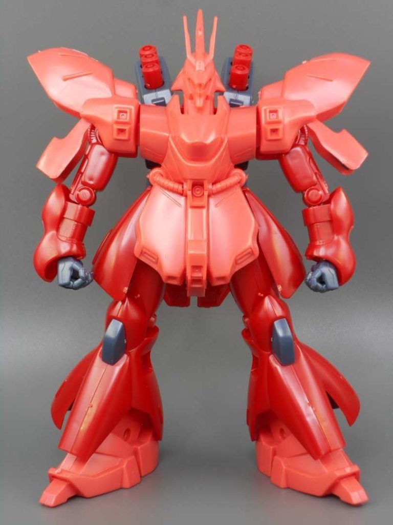 　今回はこちらの旧キットを製作😃かなり印象の悪いキットでした。（箱絵と素組写真はネットから拝借しました）&nbsp;