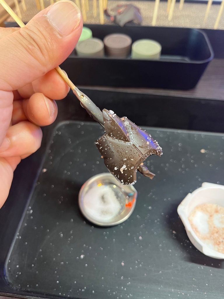 下地マホガニーからのチッピング液＋塩の剥がし塗装に初挑戦しました！