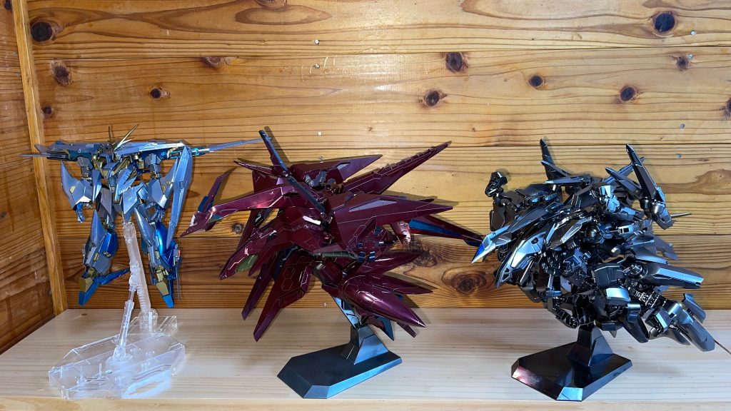 Ξガンダム、ペーネロペー、アリュゼウスの3ショットです。