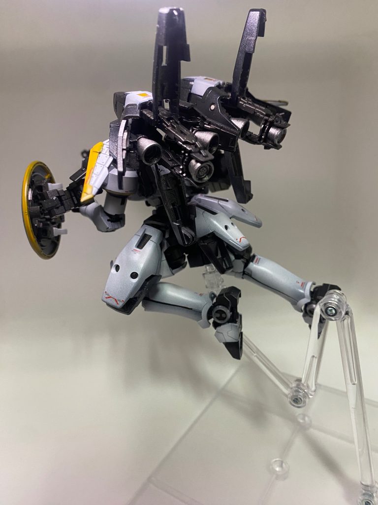 やはりバーニア付近はブラックで正解ですね！