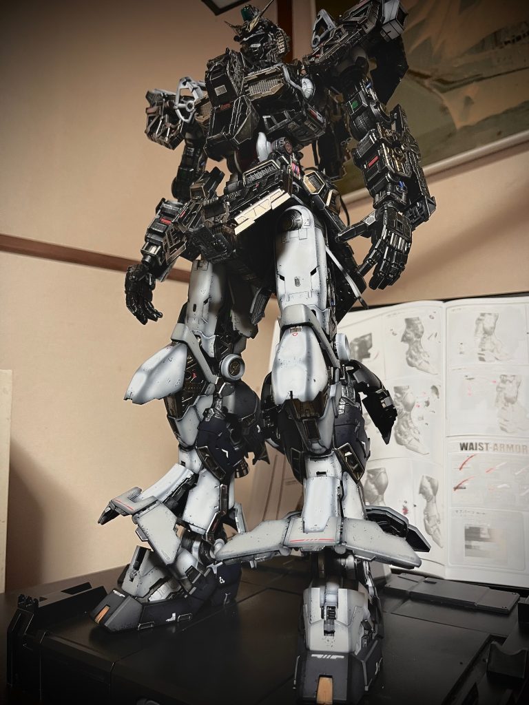 パーツ数はとてつもありませんでしたが、部位毎にランナーが分かれていたのでそれをひとつのキットだと考えて、切り出しから仕上げ・組み立てまでを1セットで組み上げる感じはとても楽しかったです😍