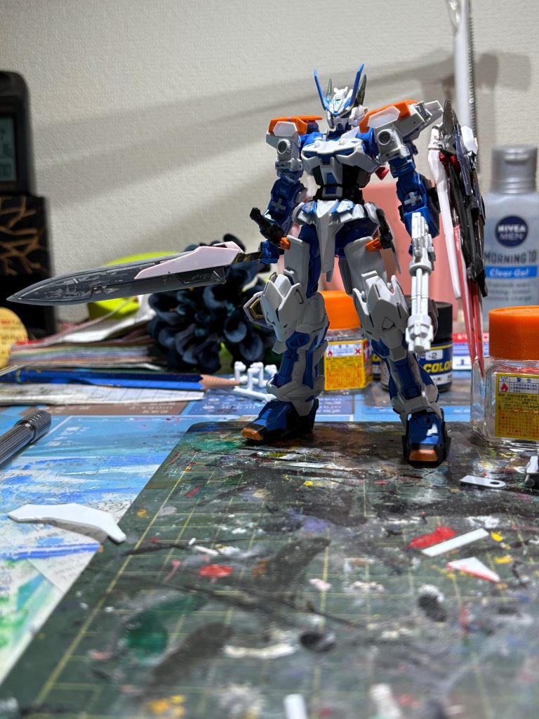 ラーズリーフレーム–4枚目/制作者：色揚げ