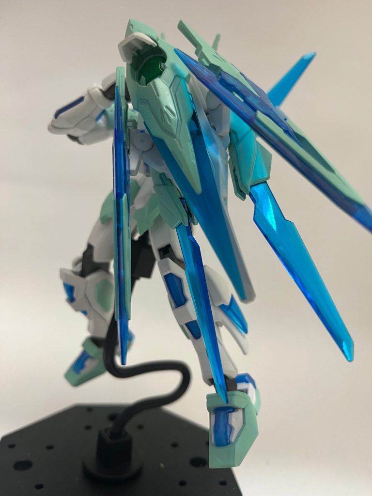 オリジナル設定でビーム吸収できるってことにしました！緑のパーツは蛍光塗料で塗装したのでブラックライト当てたら光ります💡